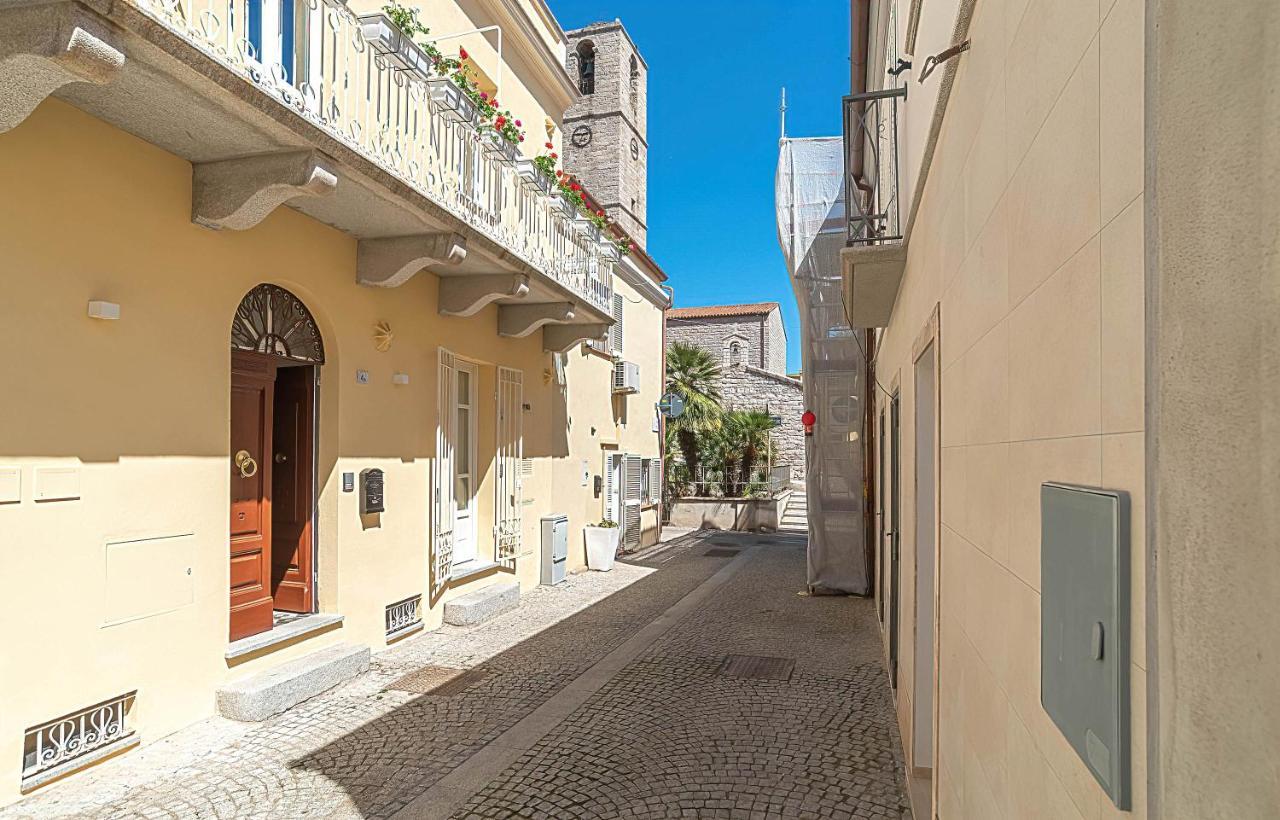 La Casa Del Pittore Olbia Luaran gambar